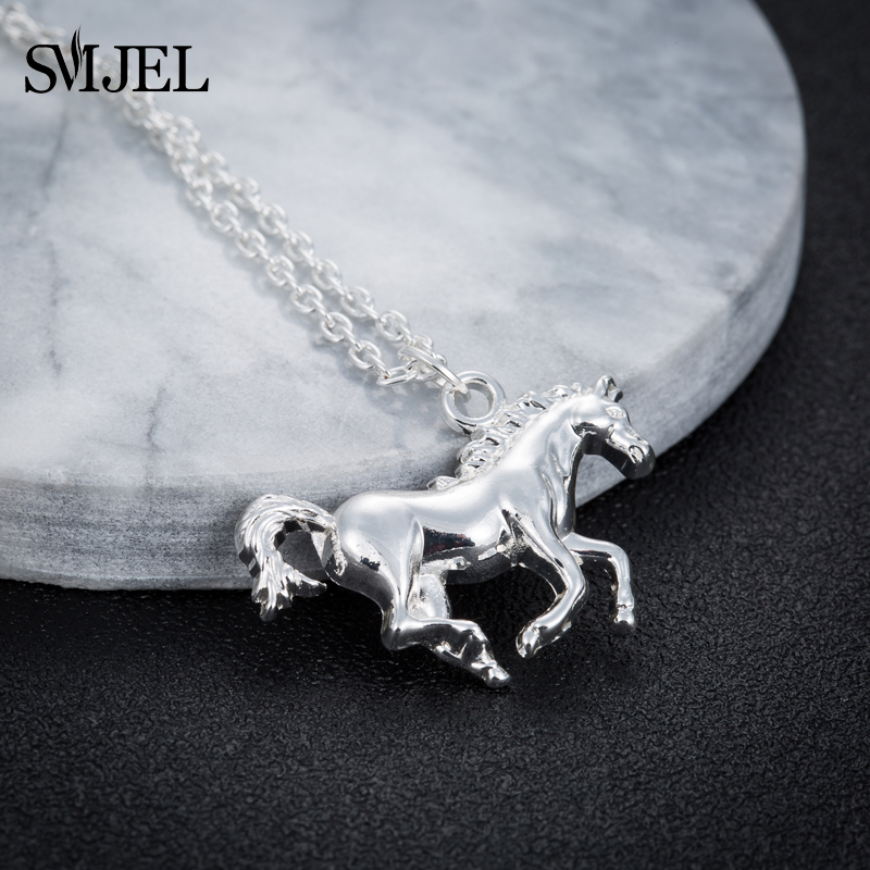 Metal Running Horse Necklaces  - Running Shoes Women recension och pris